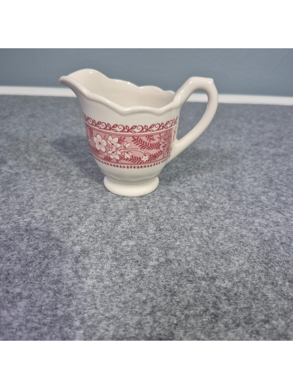 Vintage Syraguse China Creamer "Strawberry Hill Pink" 97L USA Elegant
